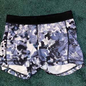 spandex shorts